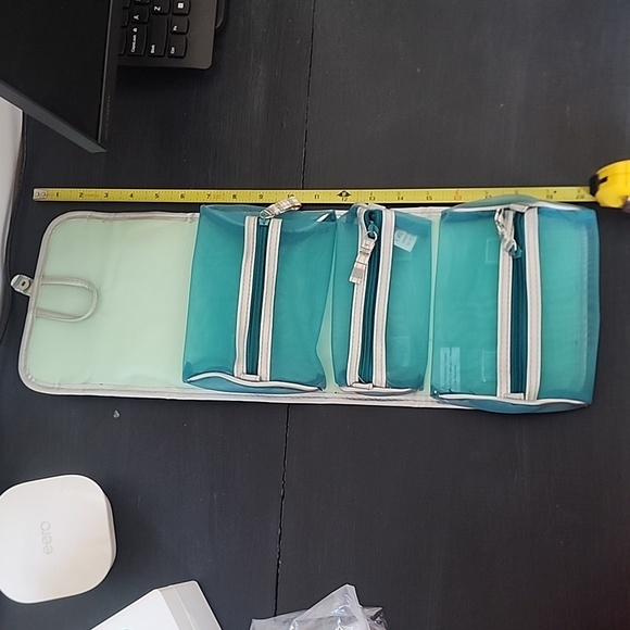 Hanging travel organizer bag - Picture 9 of 9